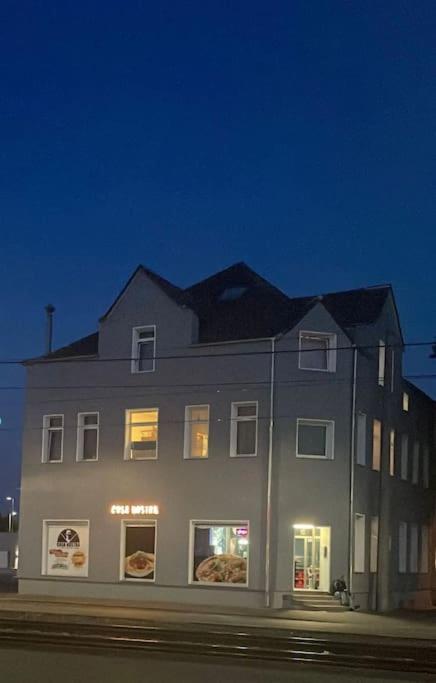 5Minuten Von Der City Entfernte Wohnung Mit Parkpl Μπίλεφελντ Εξωτερικό φωτογραφία